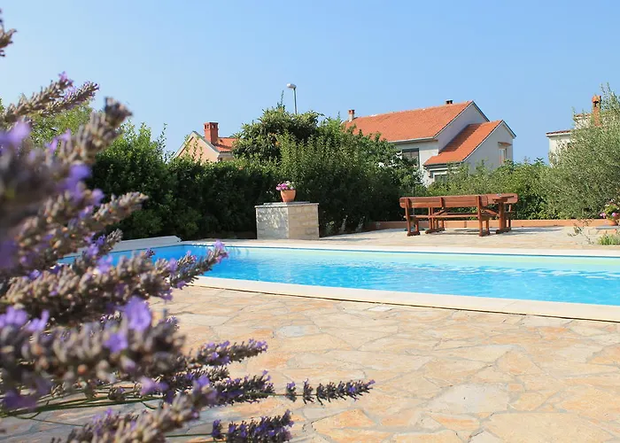 דירה Lara & Luka *