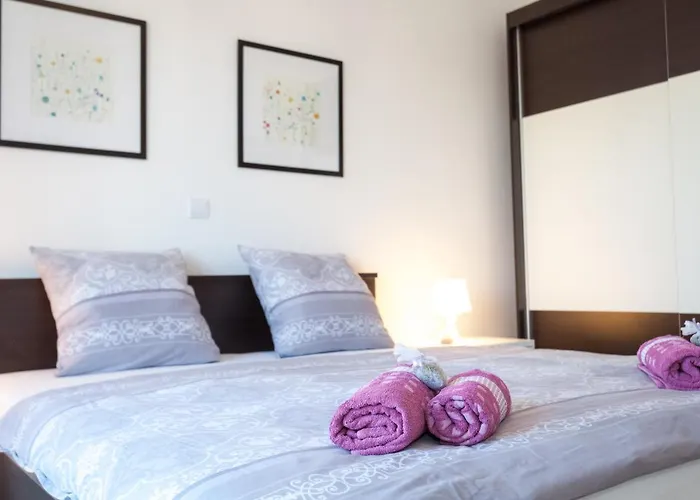 דירה Lara & Luka